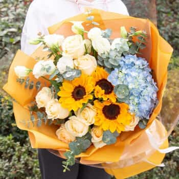 花旺鲜花速递向日葵绣球玫瑰混搭花束生日祝福礼物送长辈全国花店同城配送爱如阳光|M68	